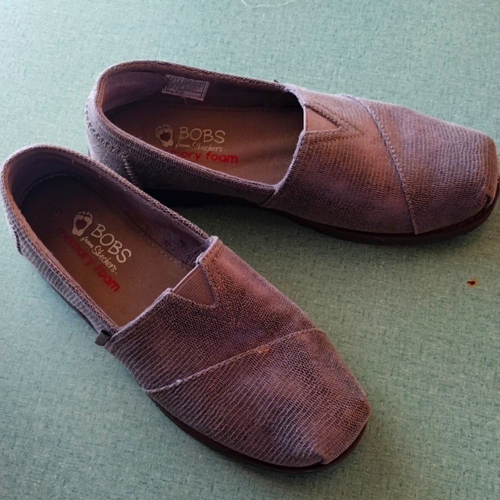 BOBS from Skechers Faux Distressed Snake Slip-ons 8M